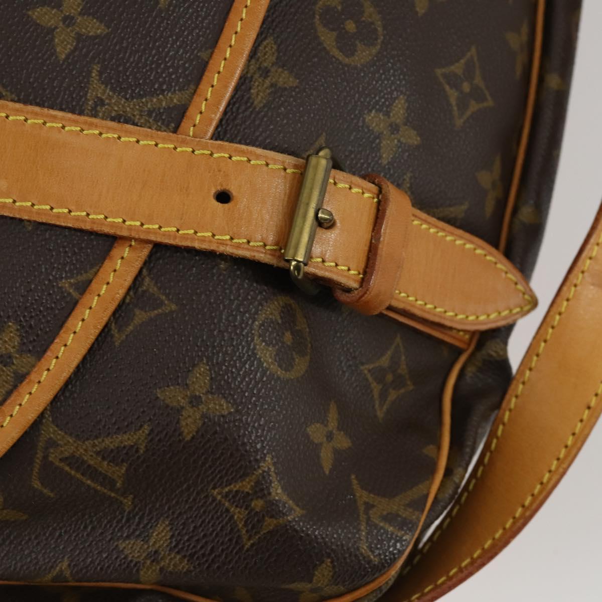 LOUIS VUITTON Monogram Saumur 43 Shoulder Bag M42252 LV Auth 159000
