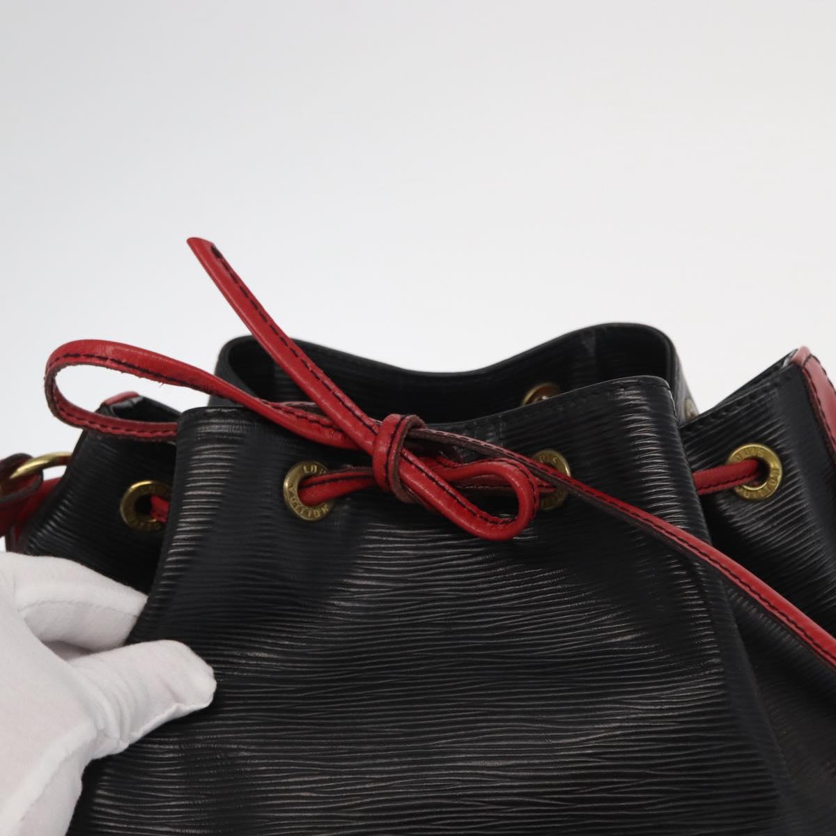LOUIS VUITTON Epi Noe Shoulder Bag Bicolor Black Red M44017 LV Auth 159254