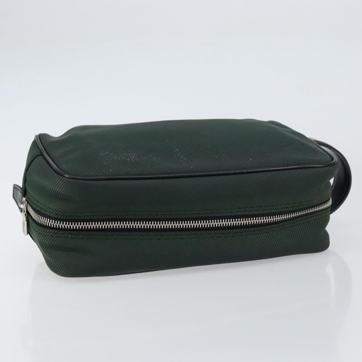 LOUIS VUITTON Taiga Parana Clutch Bag Epicea M30754 LV Auth 159347