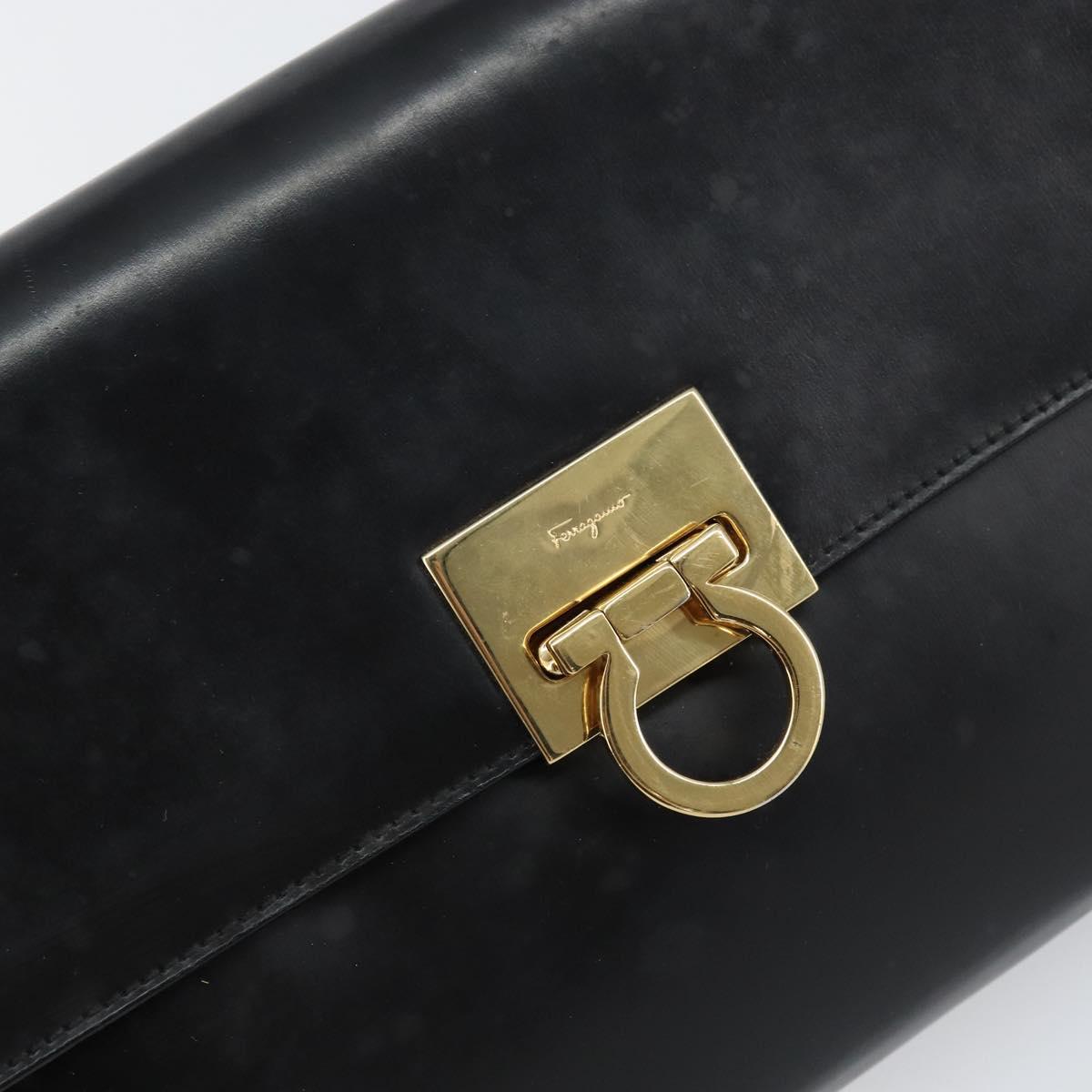 Salvatore Ferragamo Chain Gancini Shoulder Bag Leather Black Gold Auth 159360