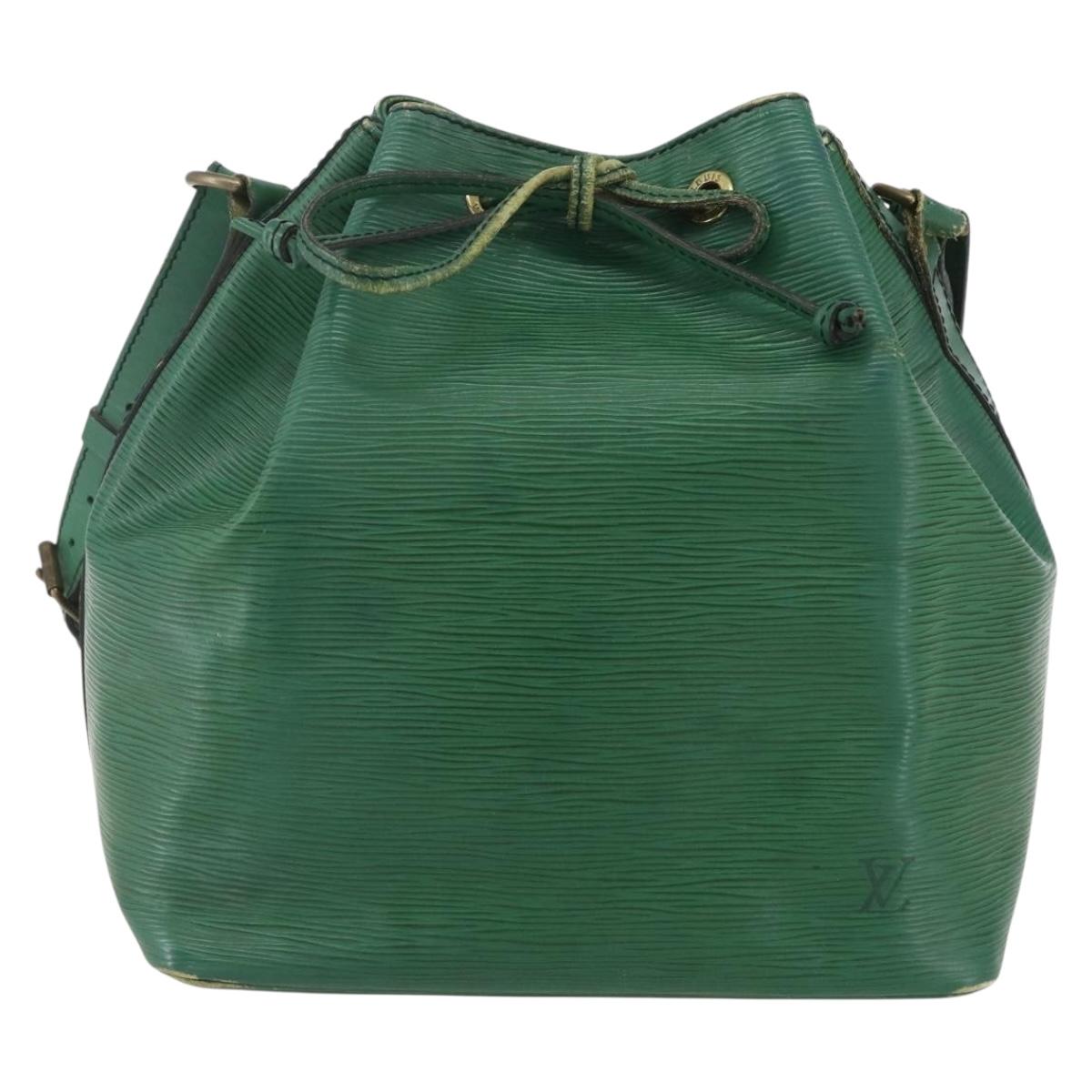 LOUIS VUITTON Epi Petit Noe Shoulder Bag Green M44104 LV Auth 159386