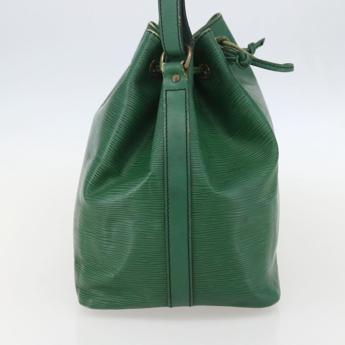 LOUIS VUITTON Epi Petit Noe Shoulder Bag Green M44104 LV Auth 159386