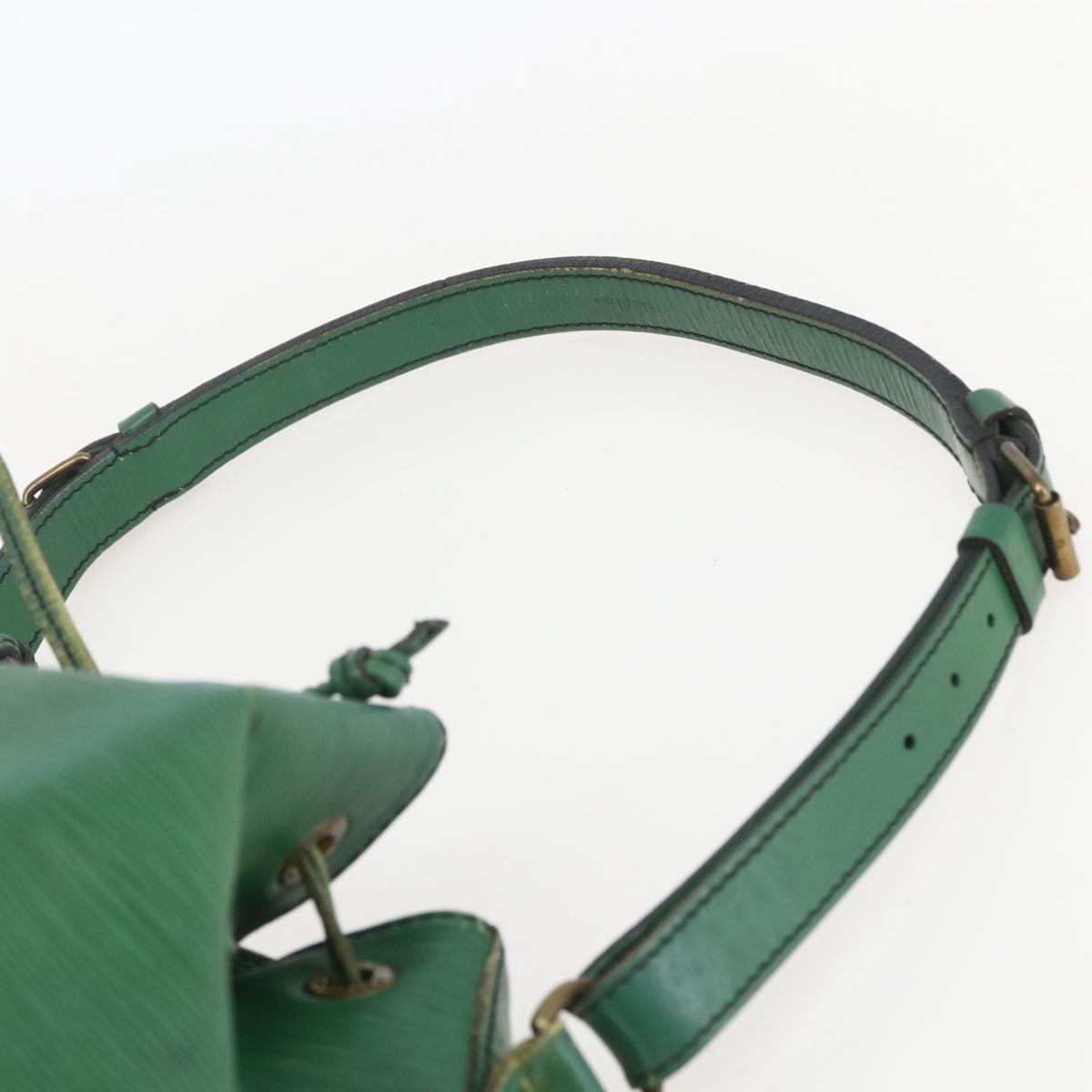 LOUIS VUITTON Epi Petit Noe Shoulder Bag Green M44104 LV Auth 159386