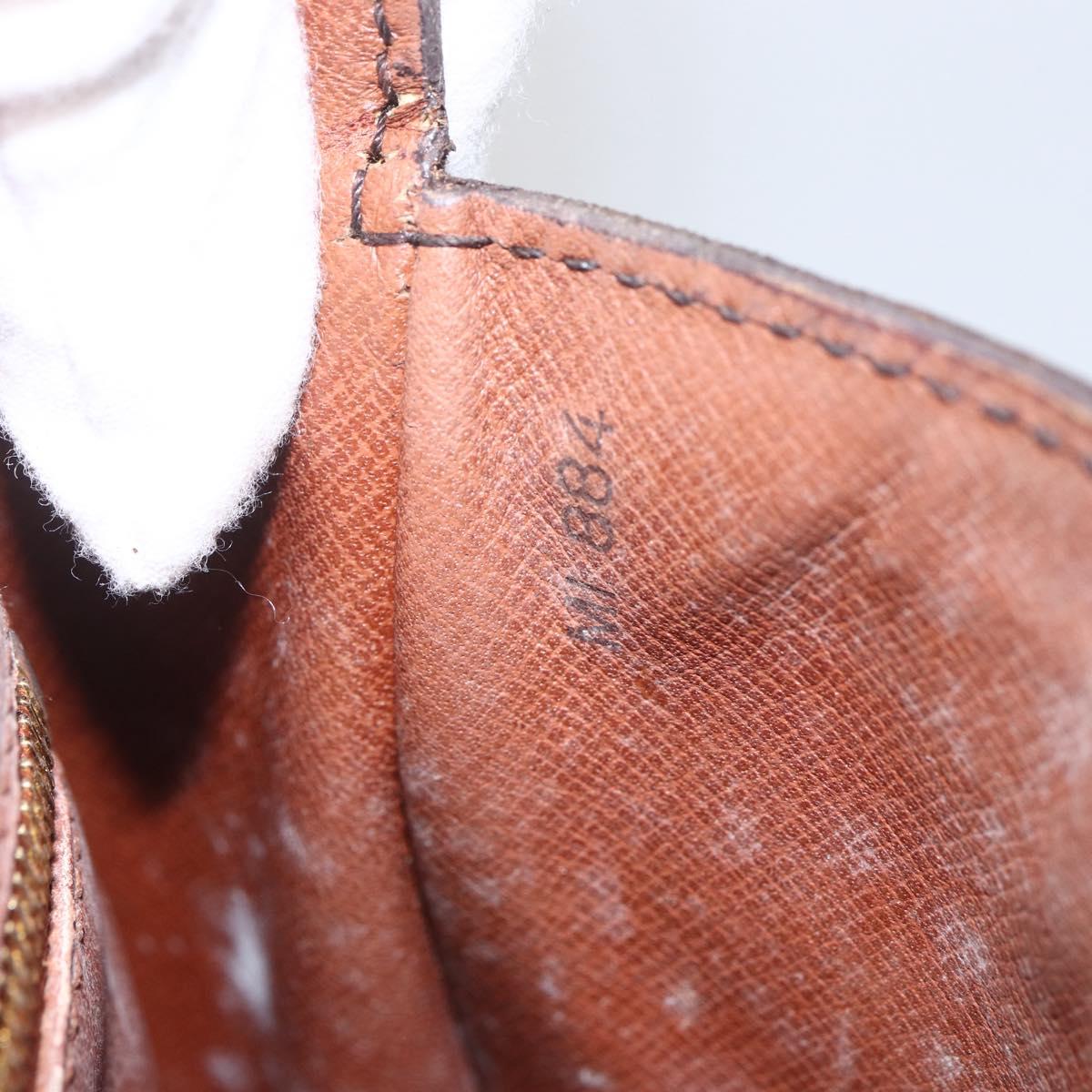 LOUIS VUITTON Monogram Saint Cloud MM Shoulder Bag M51243 LV Auth 159675