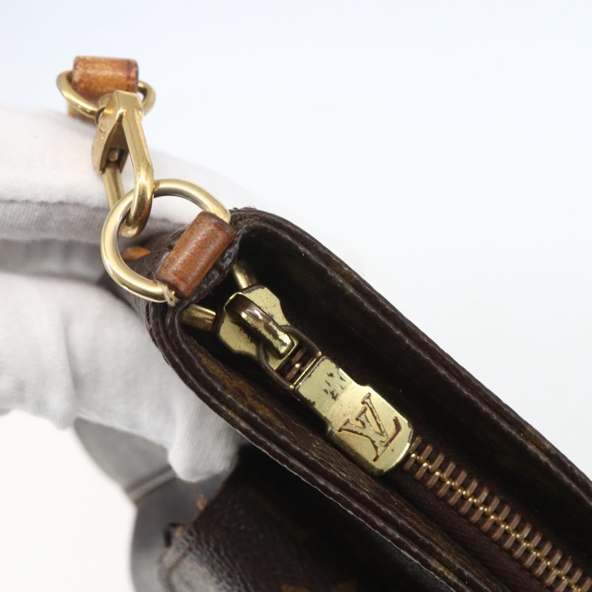 LOUIS VUITTON Monogram Partition Pouch M51901 LV Auth 159686