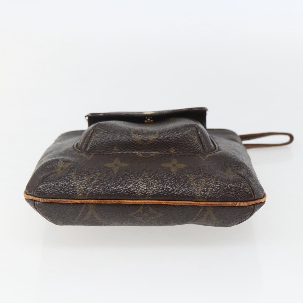 LOUIS VUITTON Monogram Partition Pouch M51901 LV Auth 159686