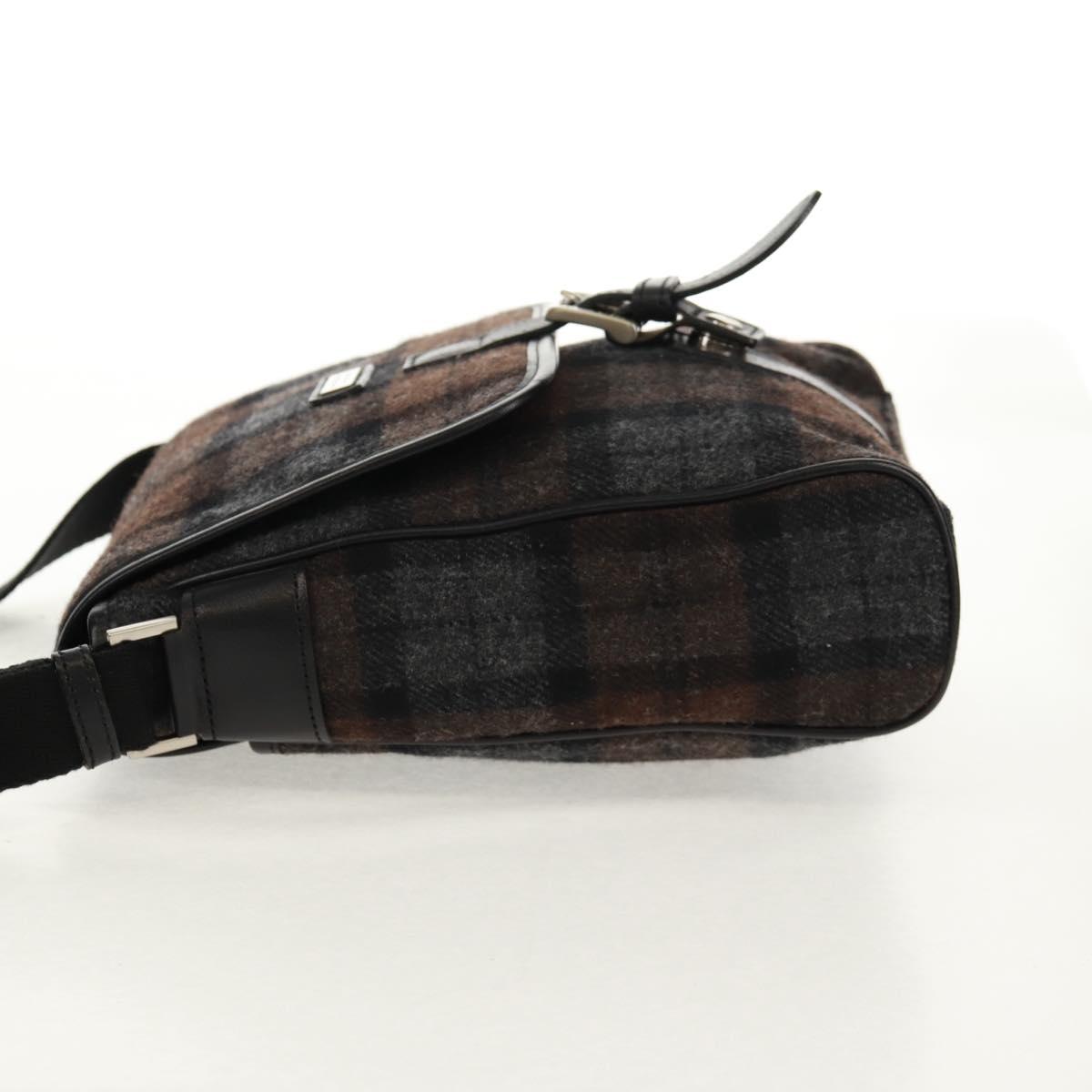 BURBERRY Nova Check Black Label Shoulder Bag Wool Black Silver Auth 160023V