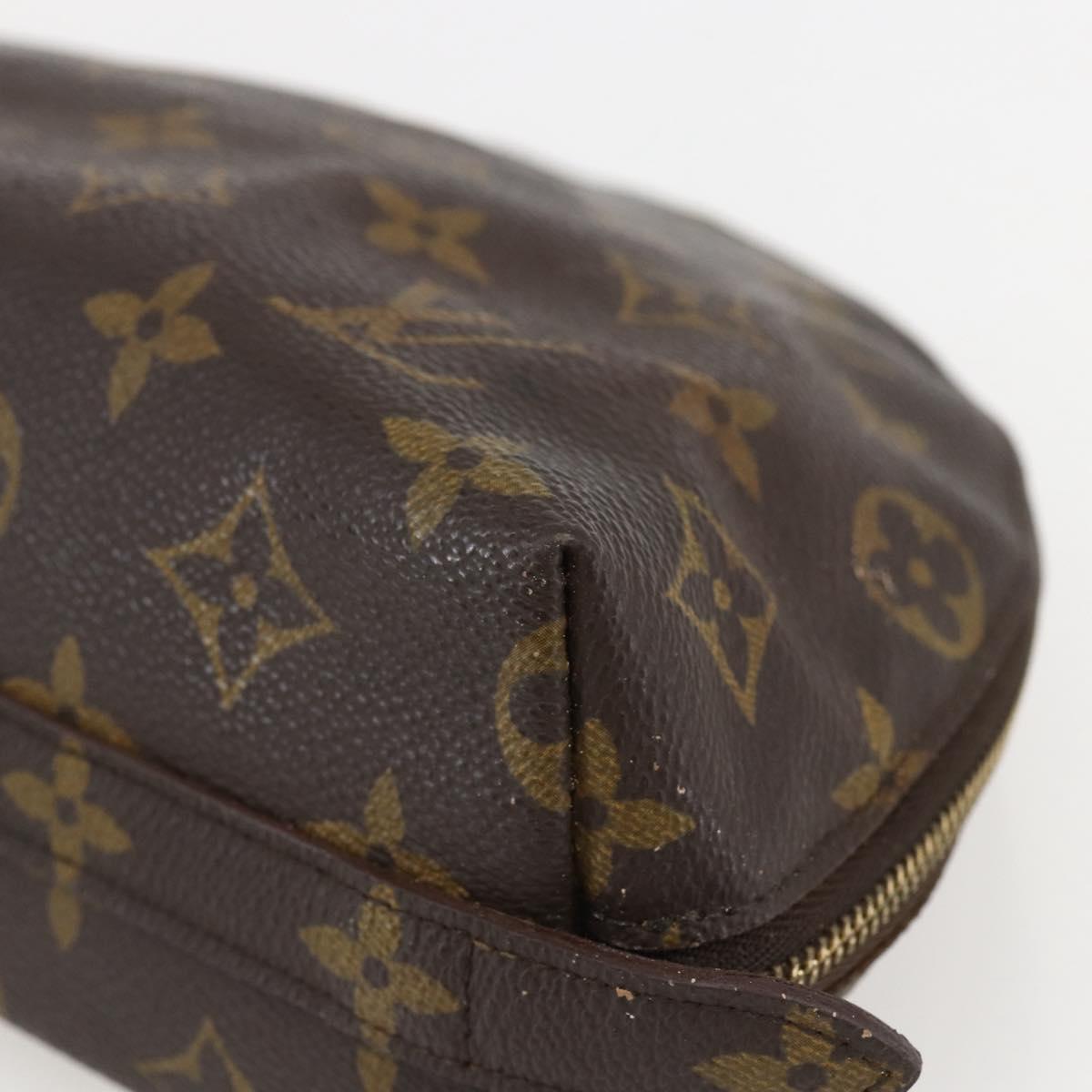 LOUIS VUITTON Monogram Trousse Demi Ronde Cosmetic Pouch M47520 LV Auth 160342