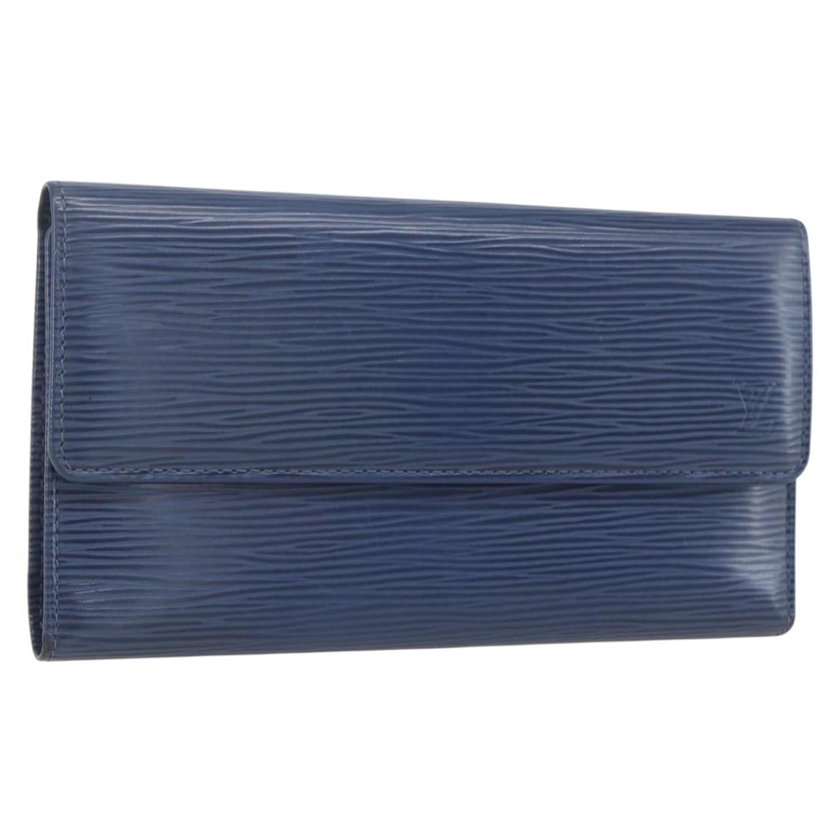LOUIS VUITTON Epi Porte Tresor International Wallet Myrtille M6338G Auth 160358