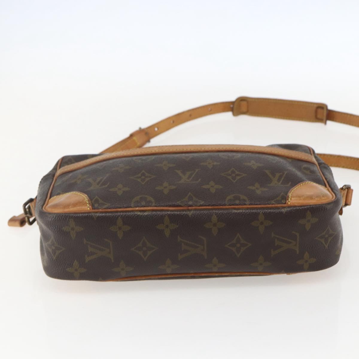 LOUIS VUITTON Monogram Trocadero 27 Shoulder Bag M51274 LV Auth 160456