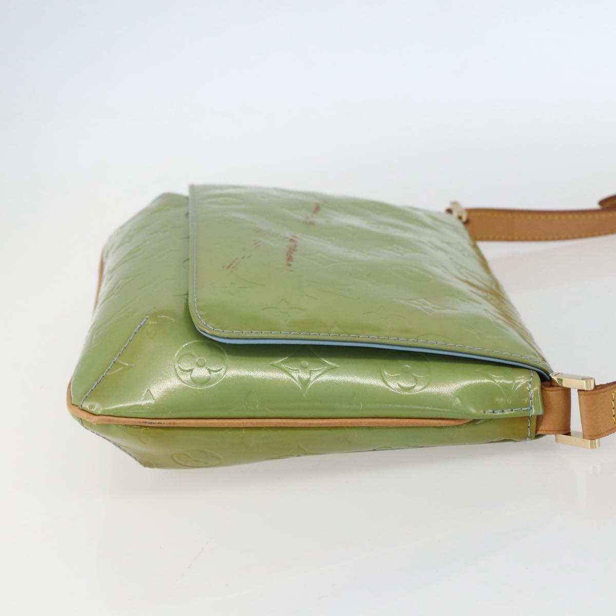 LOUIS VUITTON Vernis Thompson Street Shoulder Bag Baby Blue M91009 Auth 160550