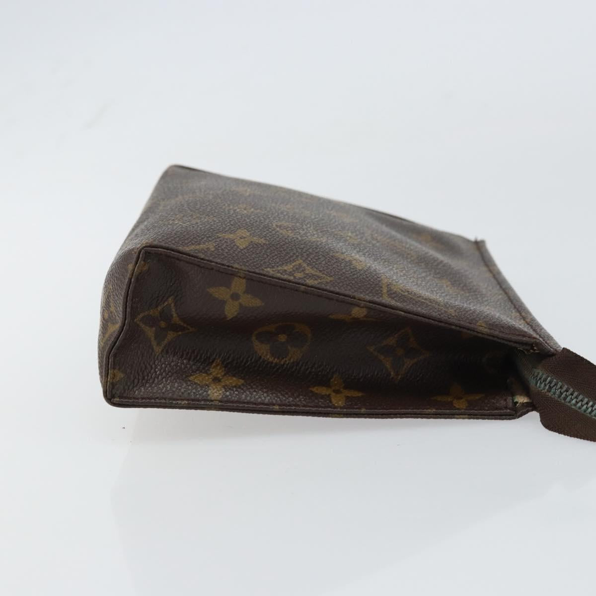 LOUIS VUITTON Monogram Poche Toilette 19 Pouch M47544 LV Auth 160633
