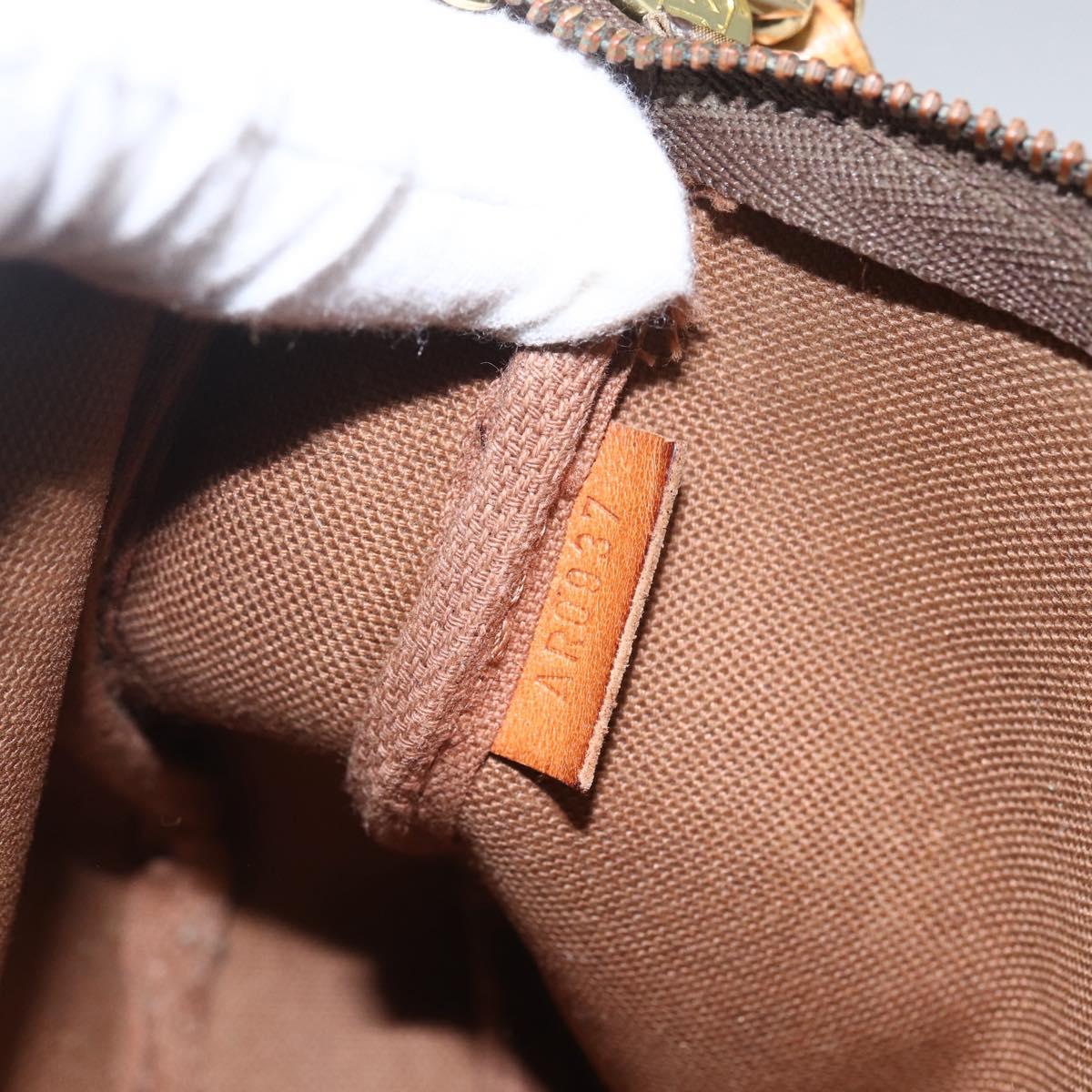 LOUIS VUITTON Monogram Pochette Accessoires Pouch M51980 LV Auth 160929