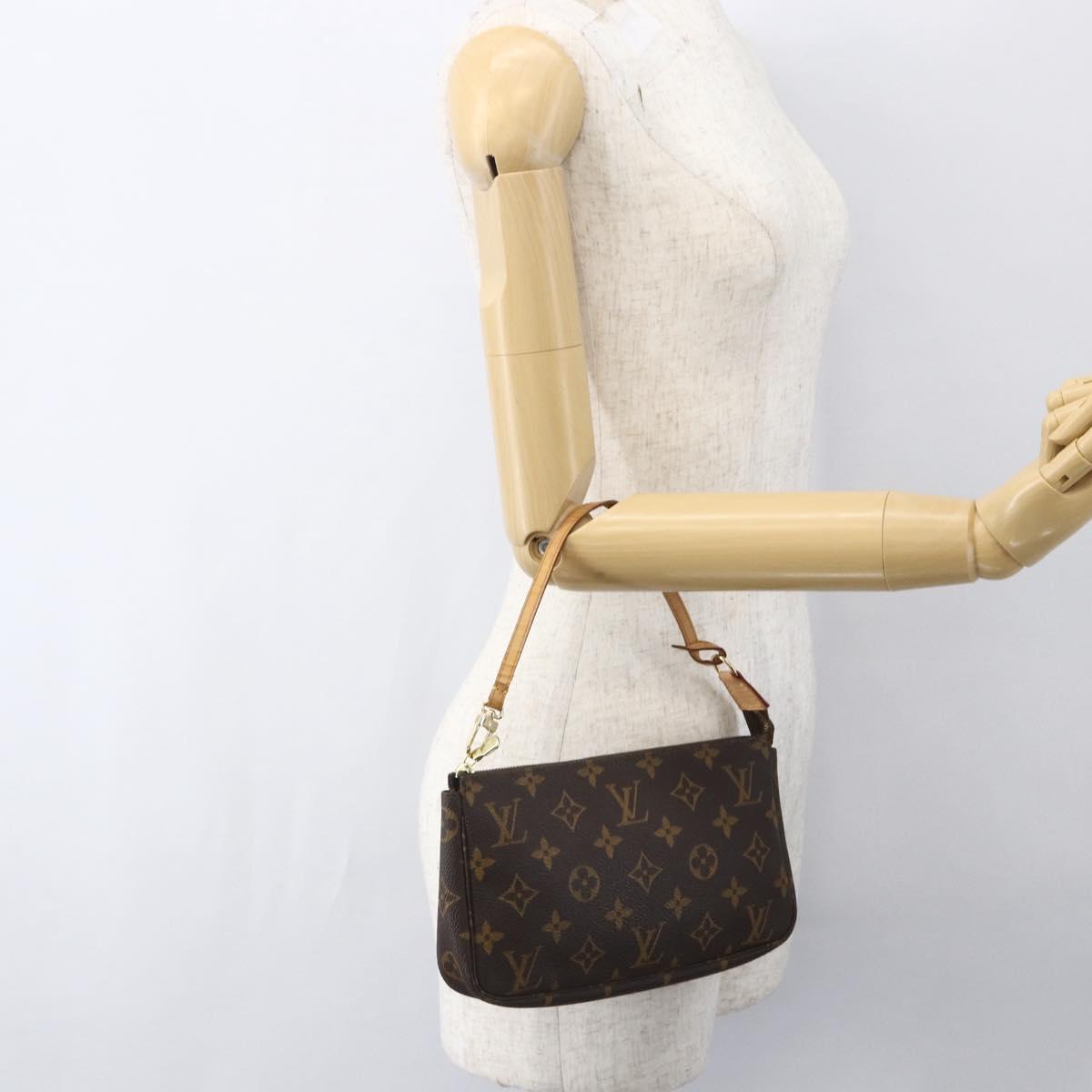 LOUIS VUITTON Monogram Pochette Accessoires Pouch M51980 LV Auth 160929