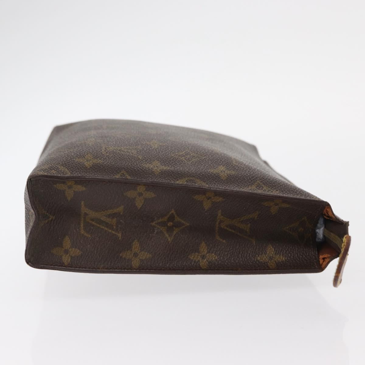 LOUIS VUITTON Monogram Poche Toilette 26 Pouch M47542 LV Auth 160946