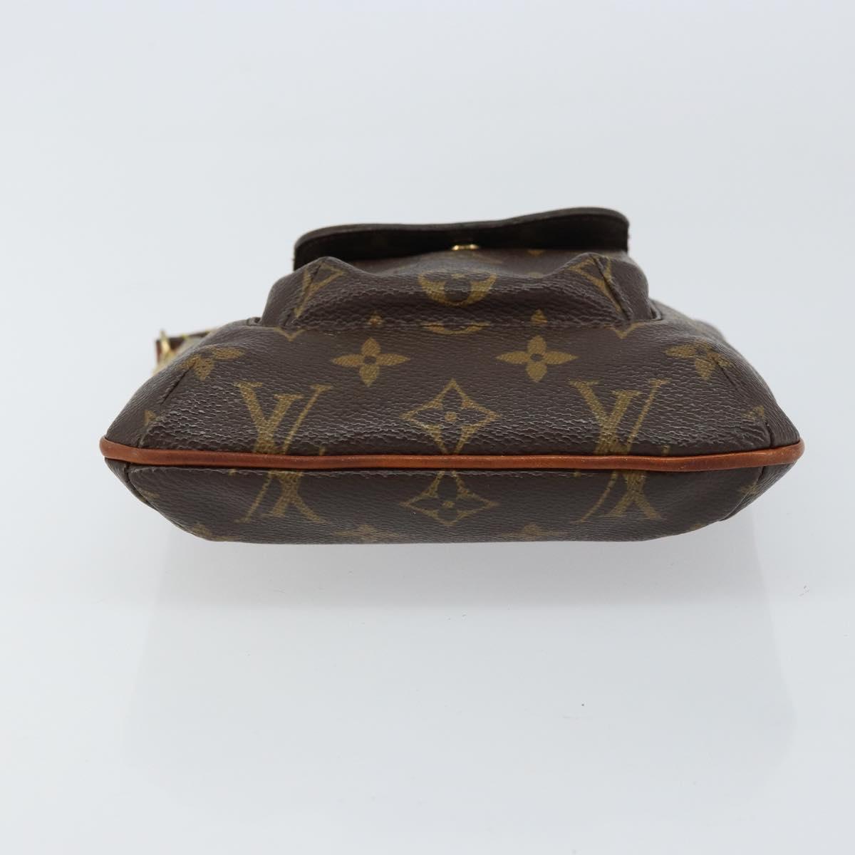 LOUIS VUITTON Monogram Partition Pouch M51901 LV Auth 161165