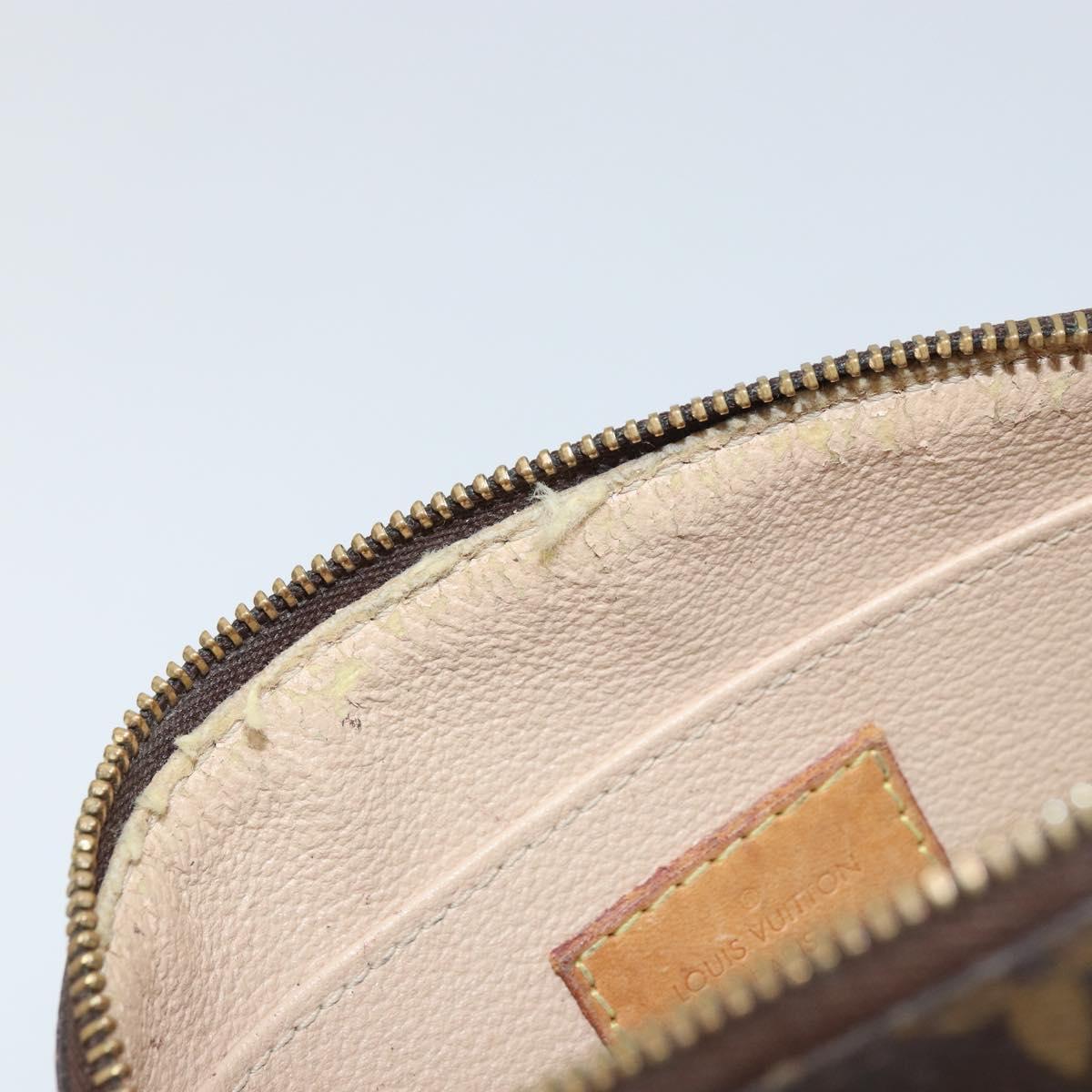 LOUIS VUITTON Monogram Pochette Cosmetic PM Pouch M43998 LV Auth 161171