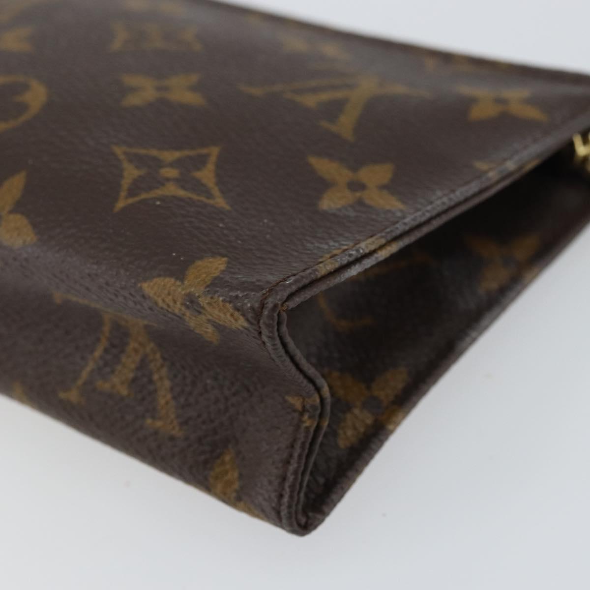 LOUIS VUITTON Monogram Poche Toilette 15 Pouch M47546 LV Auth 161181