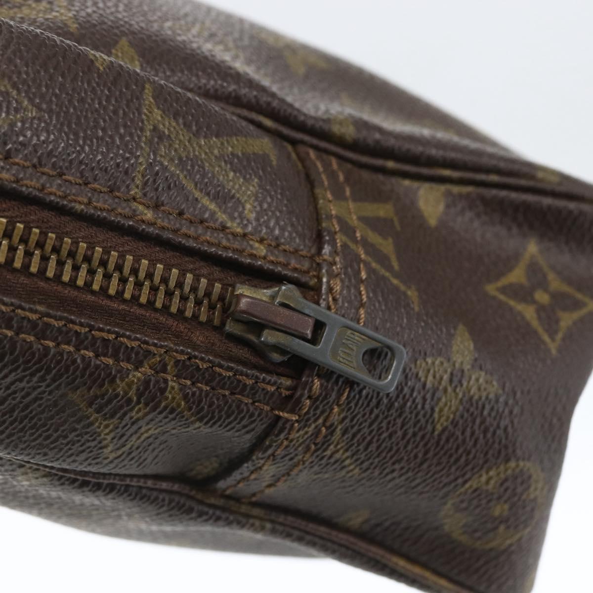 LOUIS VUITTON Monogram Trousse Toilette 28 Clutch Bag M47522 LV Auth 161304