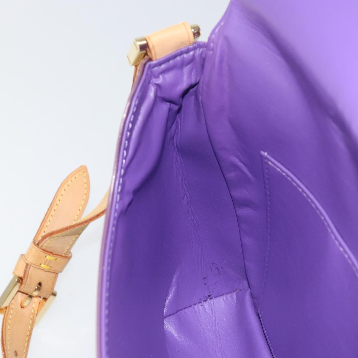 LOUIS VUITTON Monogram Vernis Thompson Street Bag Viole M91095 LV Auth 161428