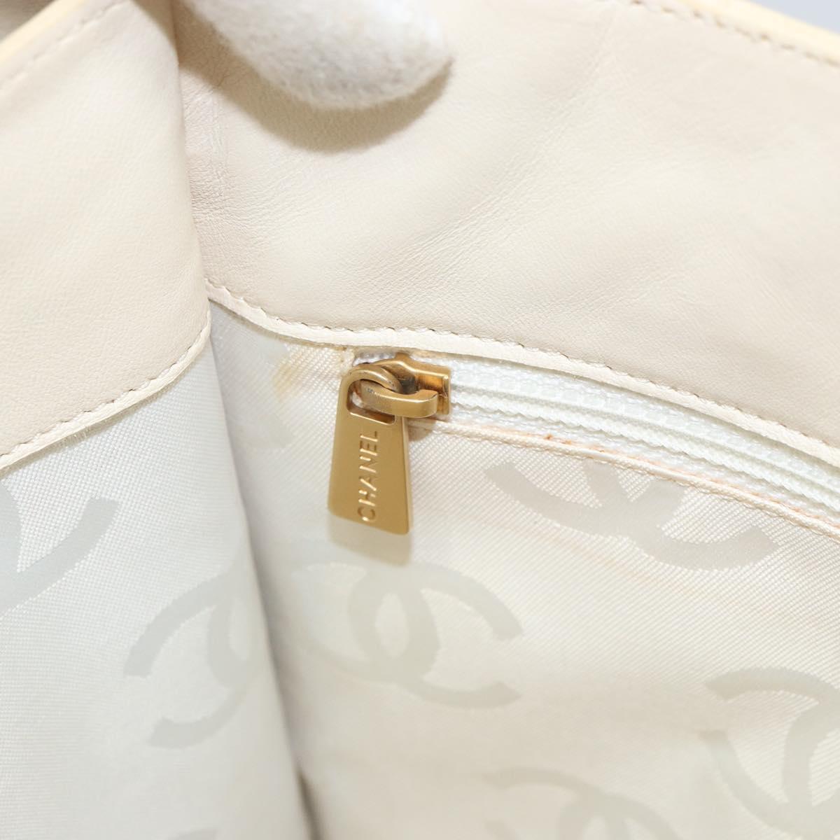 CHANEL Camelia Shoulder Bag Patent leather Ivory Gold CC Auth 161438