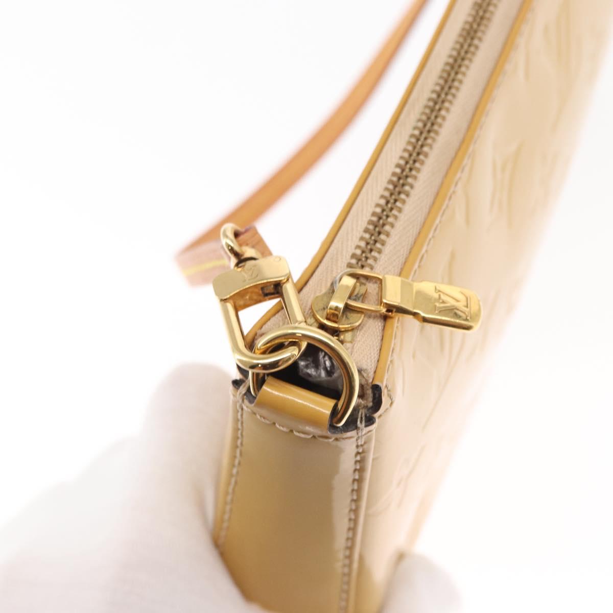 LOUIS VUITTON Vernis Pochette Accessoires Accessory Pouch Citrin LV Auth 161520