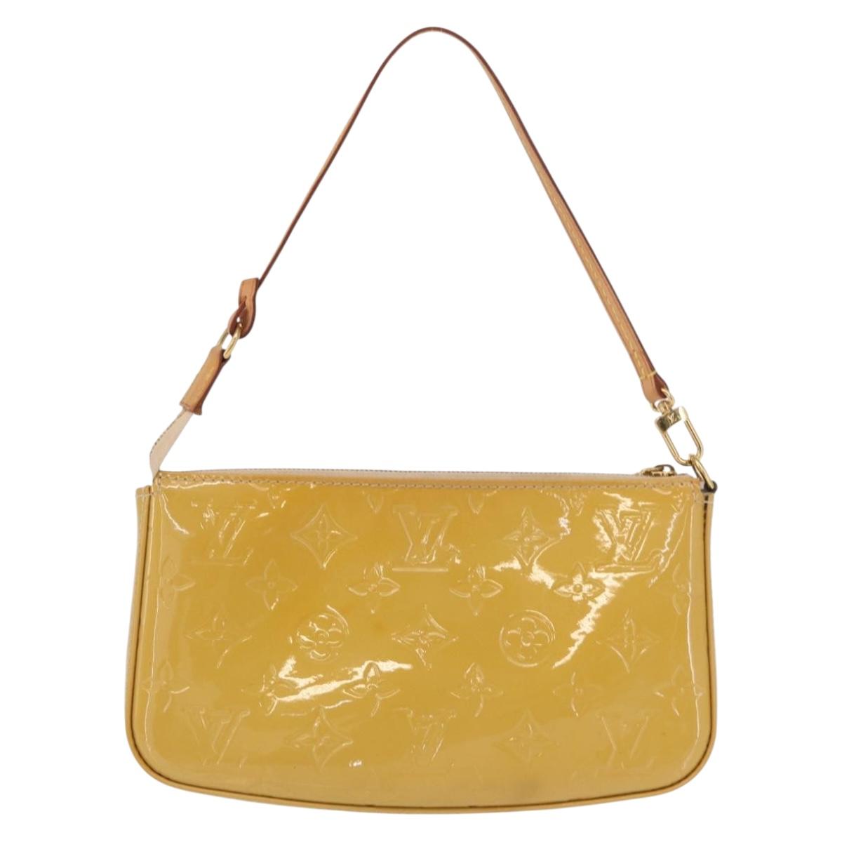 LOUIS VUITTON Vernis Pochette Accessoires Accessory Pouch Citrin LV Auth 161520