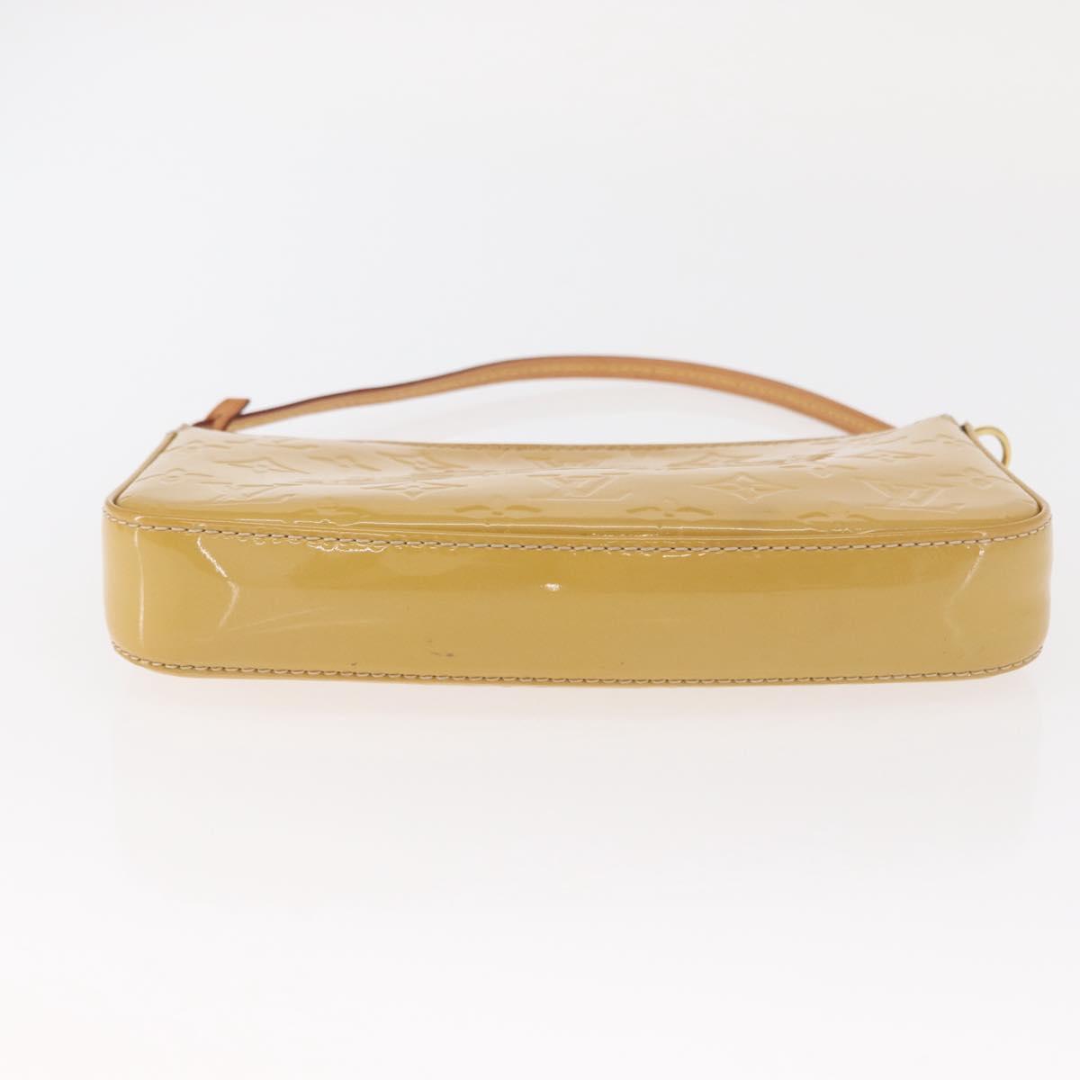 LOUIS VUITTON Vernis Pochette Accessoires Accessory Pouch Citrin LV Auth 161520