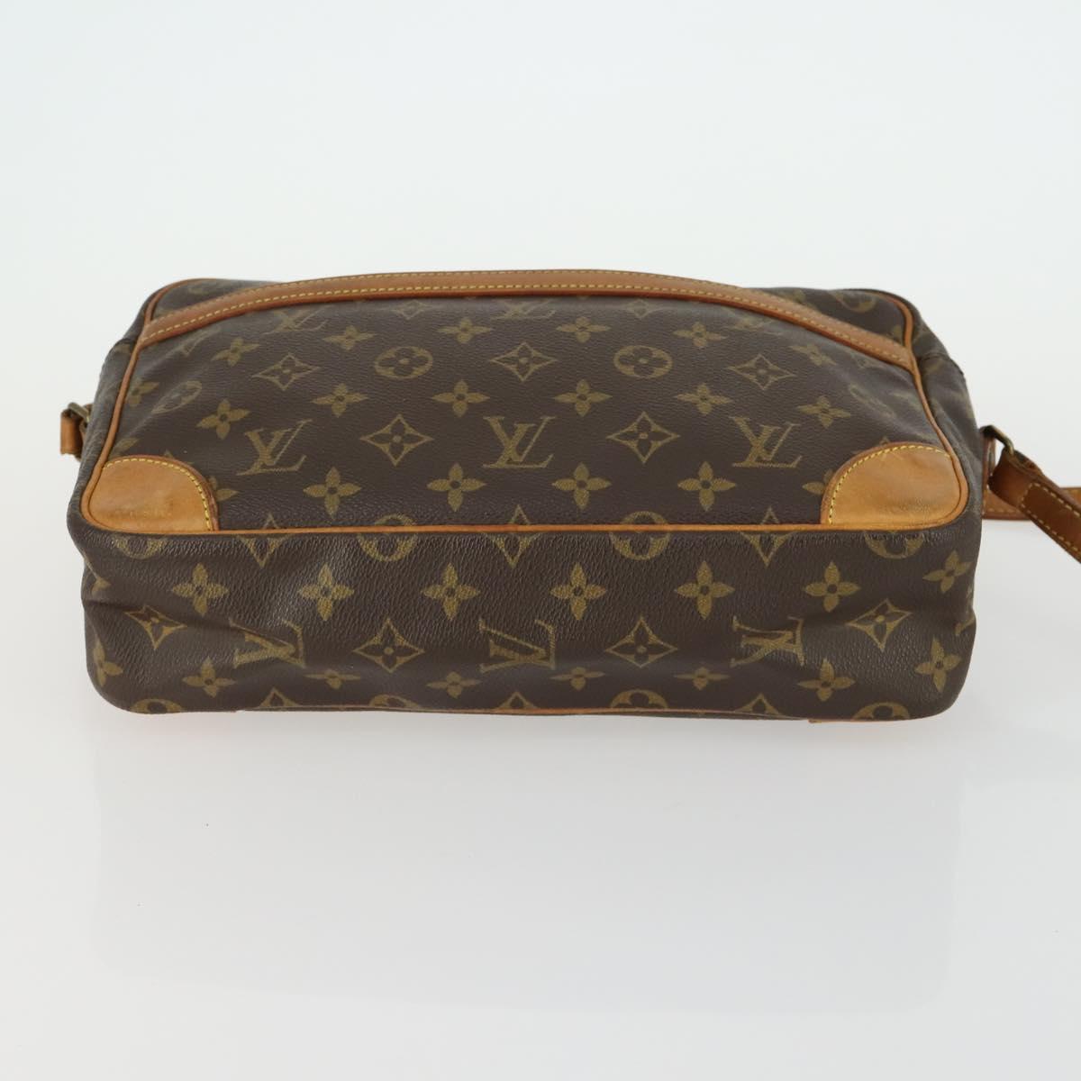 LOUIS VUITTON Monogram Trocadero 30 Shoulder Bag M51272 LV Auth 161628