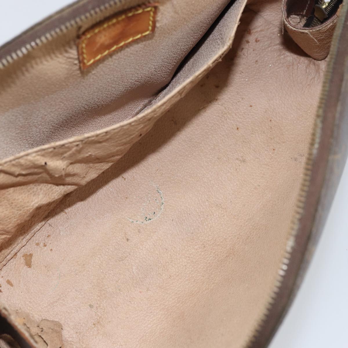 LOUIS VUITTON Monogram Trousse Demi Ronde Cosmetic Pouch M47520 LV Auth 161707