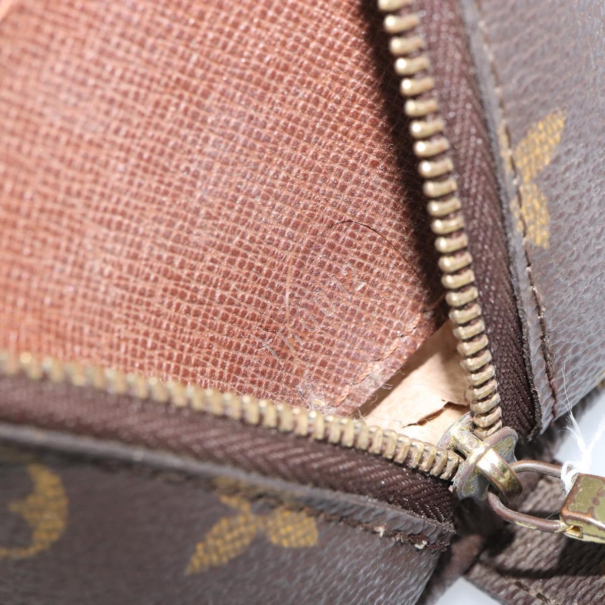 LOUIS VUITTON Monogram Trousse Demi Ronde Cosmetic Pouch M47520 LV Auth 161707