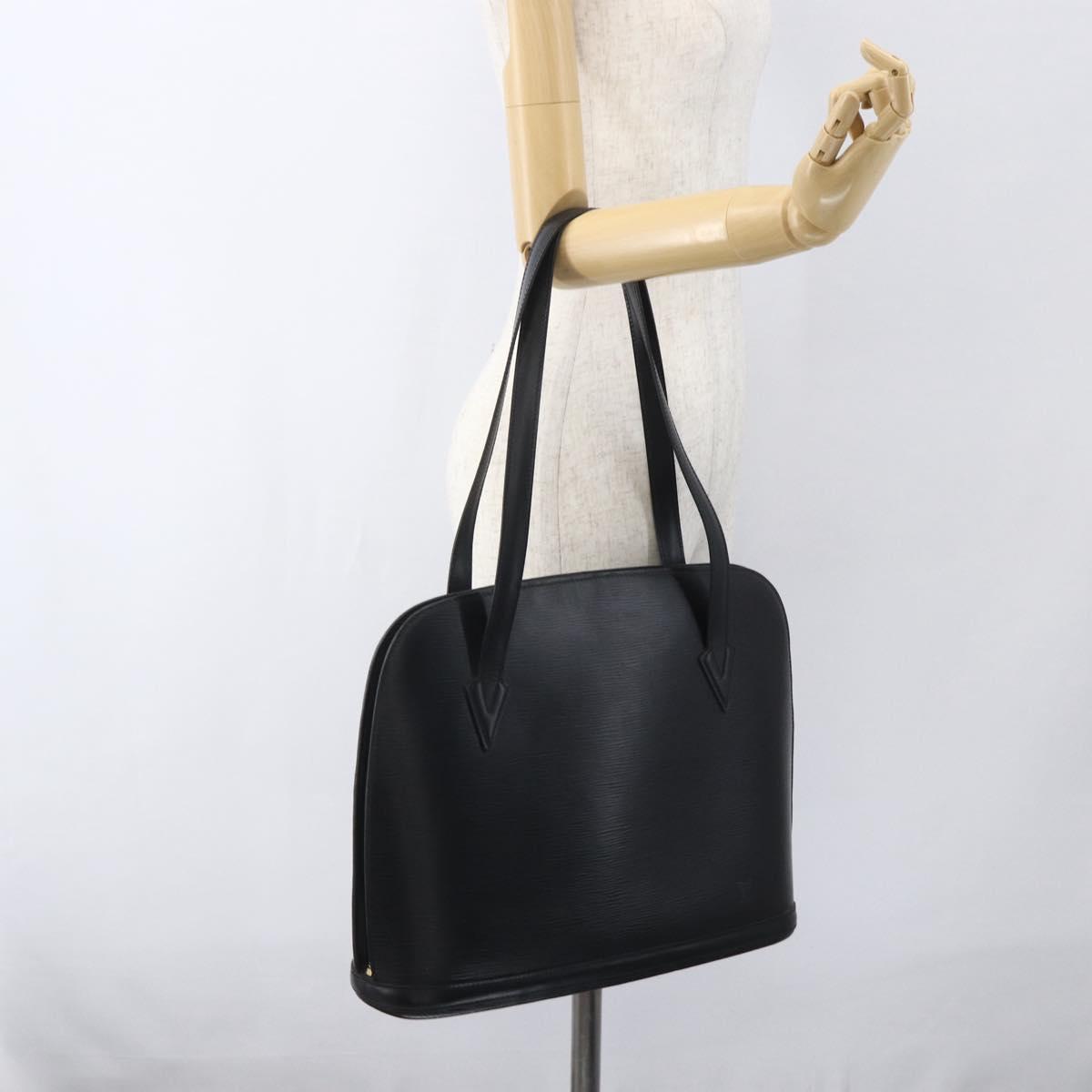 LOUIS VUITTON Epi Lussac Shoulder Bag Black M52282 LV Auth 161758