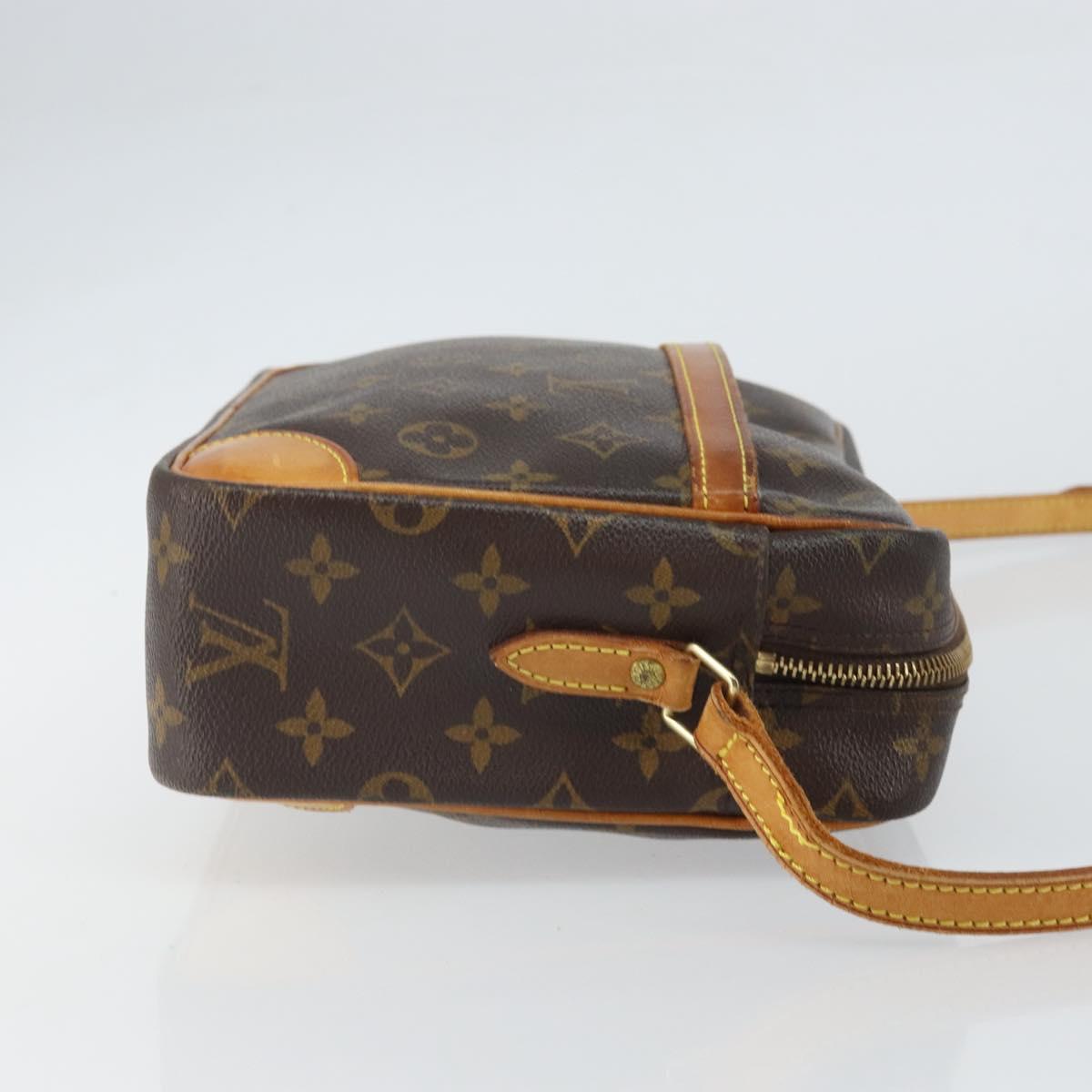 LOUIS VUITTON Monogram Trocadero 30 Shoulder Bag M51272 LV Auth 161858