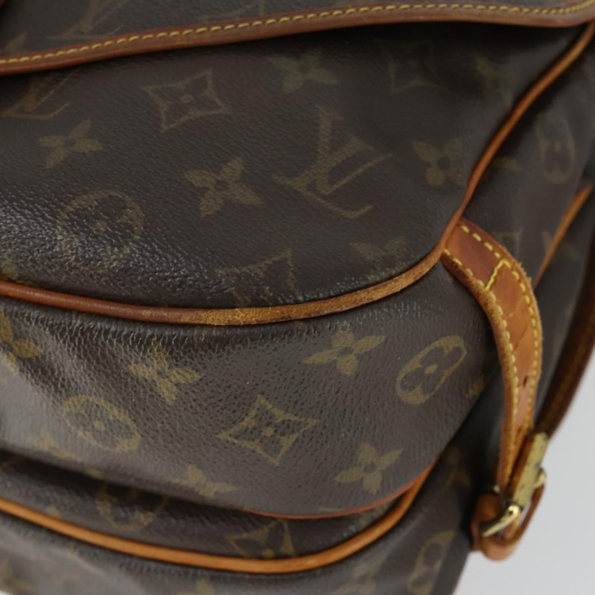 LOUIS VUITTON Monogram Saumur 30 Shoulder Bag M42256 LV Auth 161866