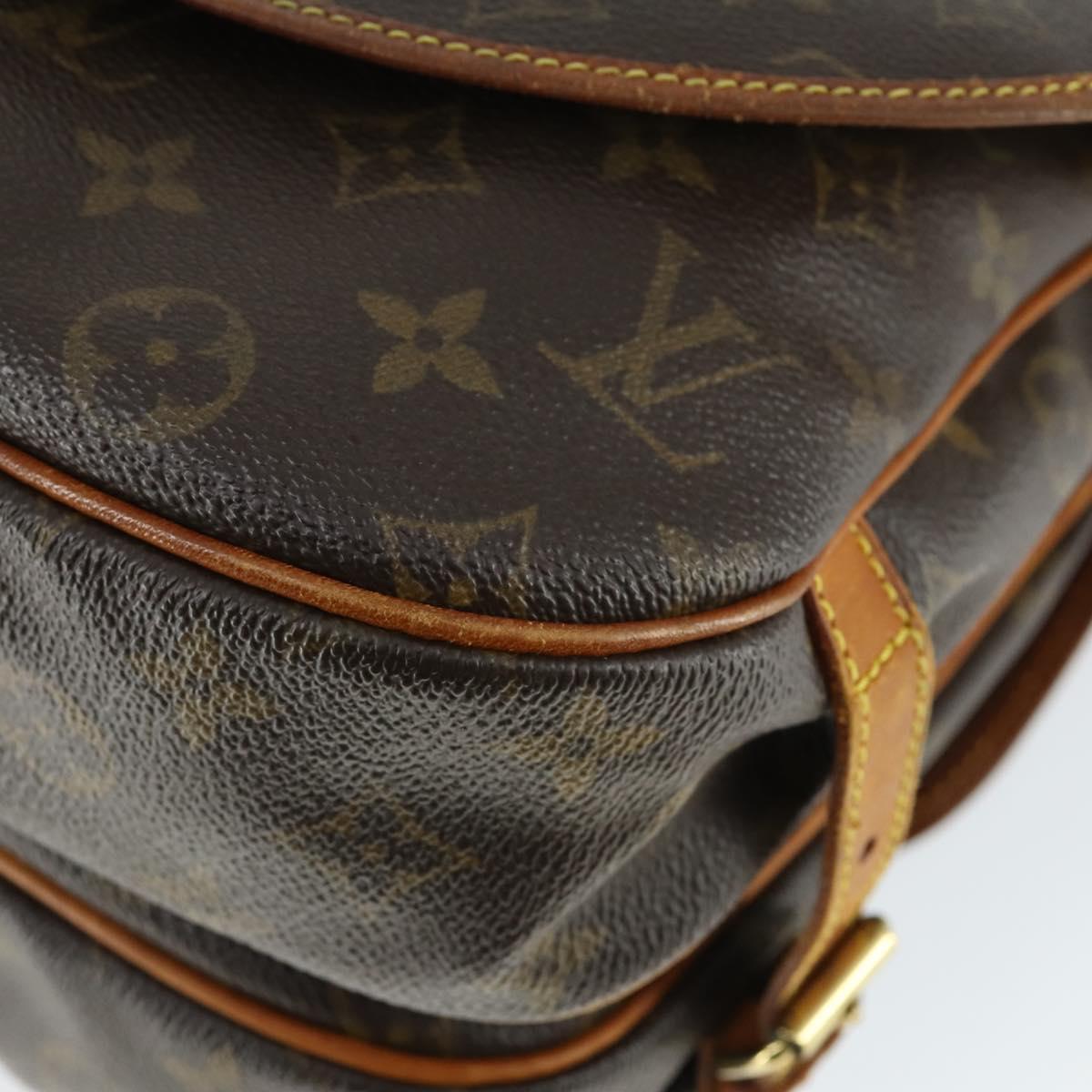 LOUIS VUITTON Monogram Saumur 30 Shoulder Bag M42256 LV Auth 161866