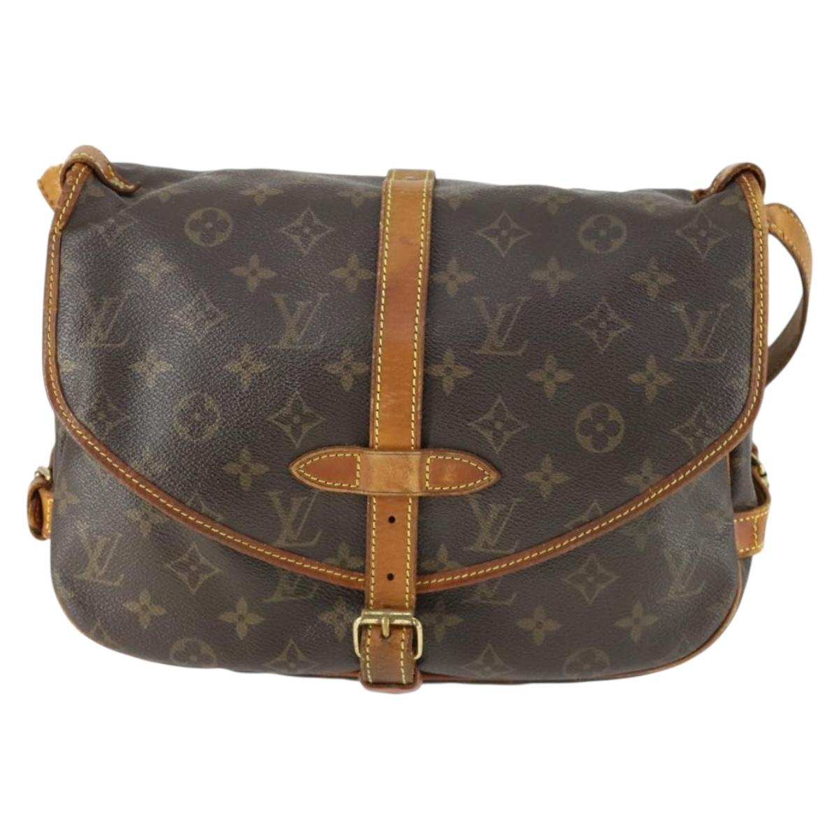 LOUIS VUITTON Monogram Saumur 30 Shoulder Bag M42256 LV Auth 161866
