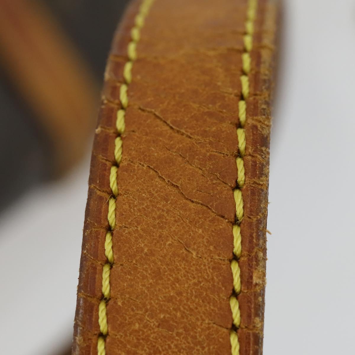 LOUIS VUITTON Monogram Saumur 30 Shoulder Bag M42256 LV Auth 161866