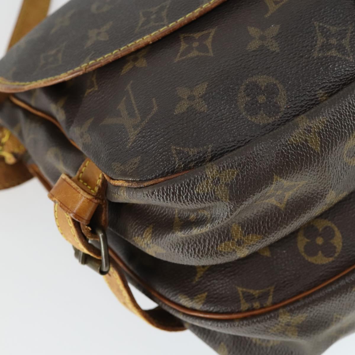 LOUIS VUITTON Monogram Saumur 30 Shoulder Bag M42256 LV Auth 161867