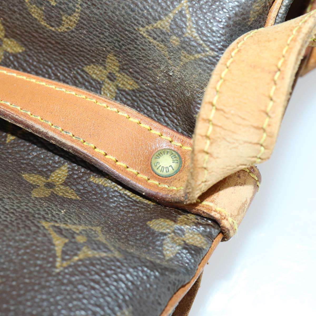 LOUIS VUITTON Monogram Saumur 30 Shoulder Bag M42256 LV Auth 161867