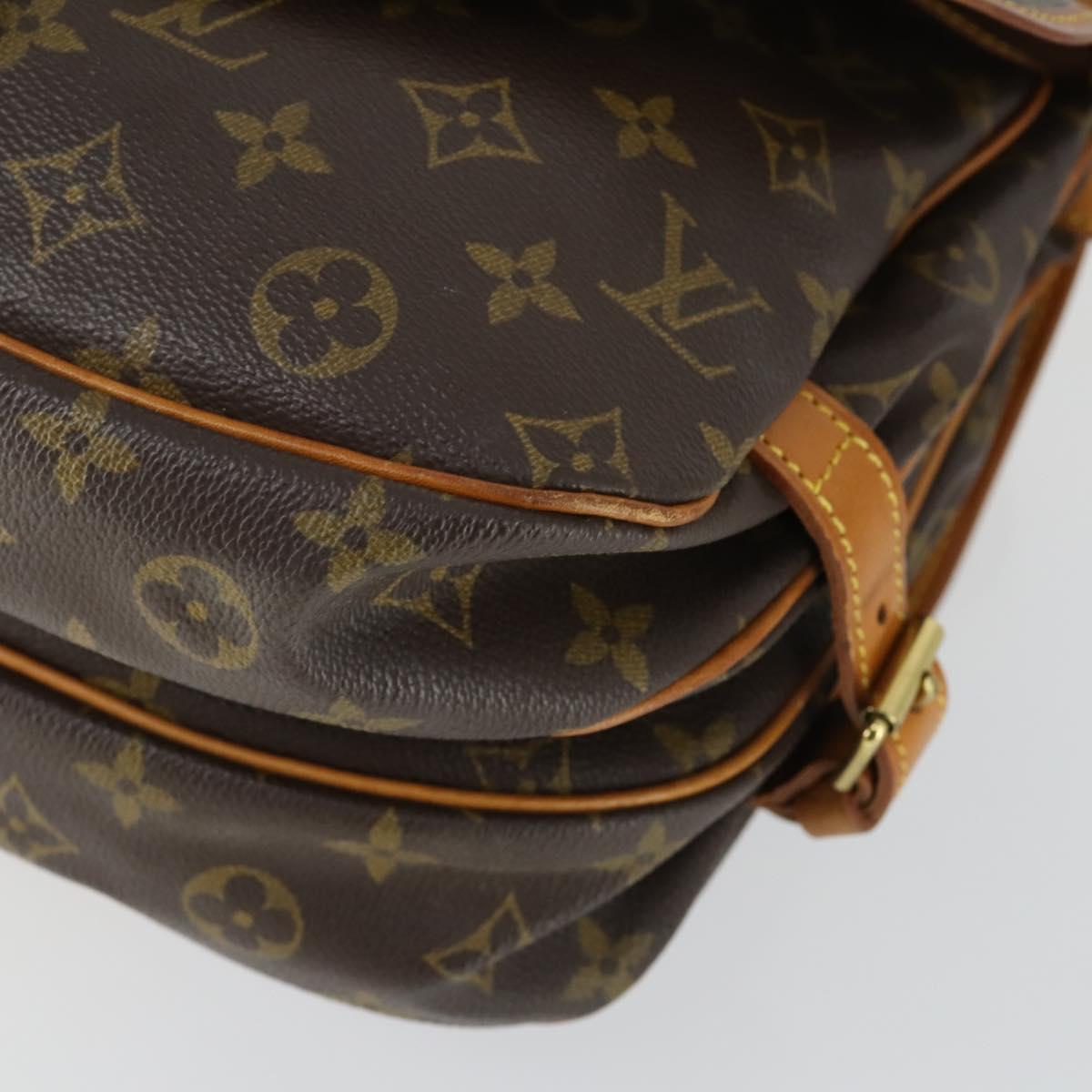LOUIS VUITTON Monogram Saumur 30 Shoulder Bag M42256 LV Auth 161868
