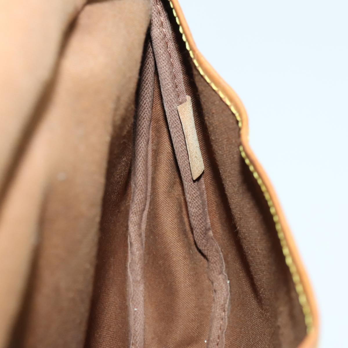 LOUIS VUITTON Monogram Saumur 30 Shoulder Bag M42256 LV Auth 161868