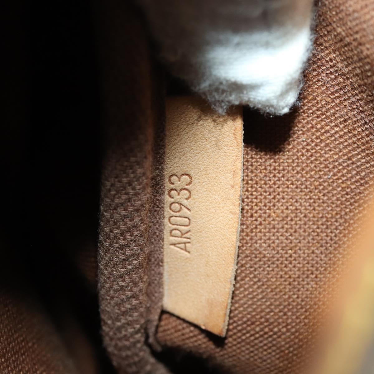 LOUIS VUITTON Monogram Saumur 30 Shoulder Bag M42256 LV Auth 161868