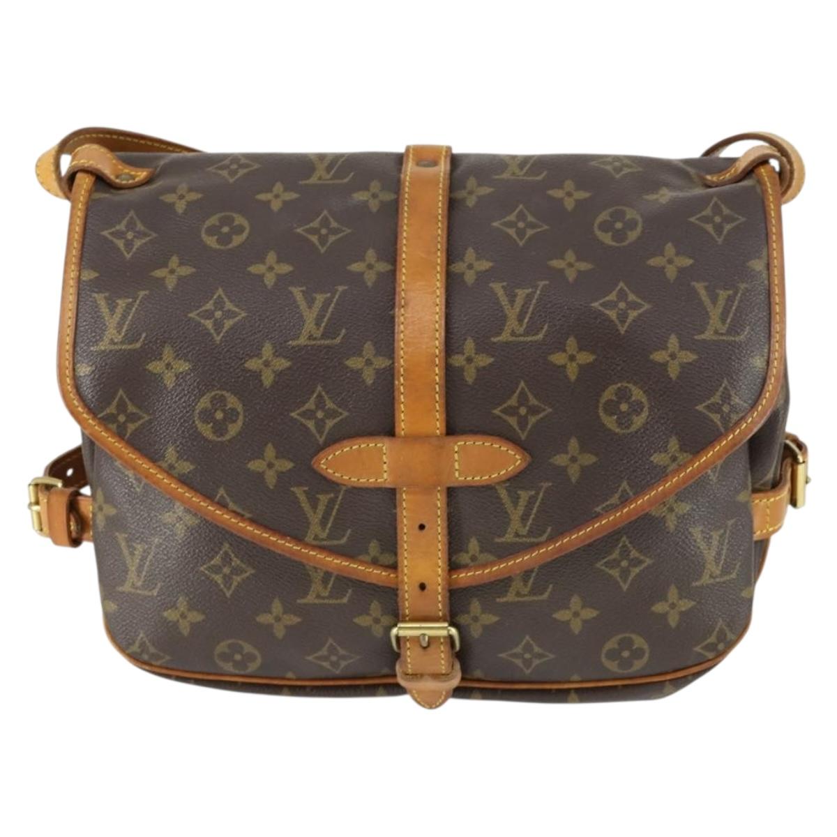 LOUIS VUITTON Monogram Saumur 30 Shoulder Bag M42256 LV Auth 161868A