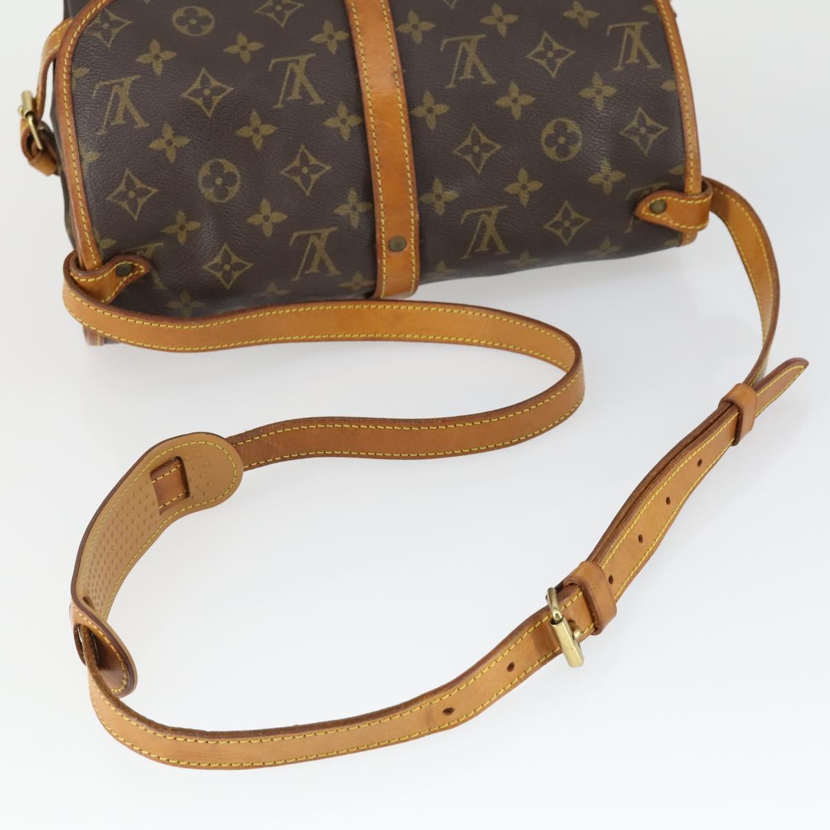 LOUIS VUITTON Monogram Saumur 30 Shoulder Bag M42256 LV Auth 161868