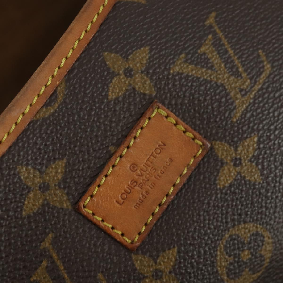 LOUIS VUITTON Monogram Saumur 35 Shoulder Bag M42254 LV Auth 161870