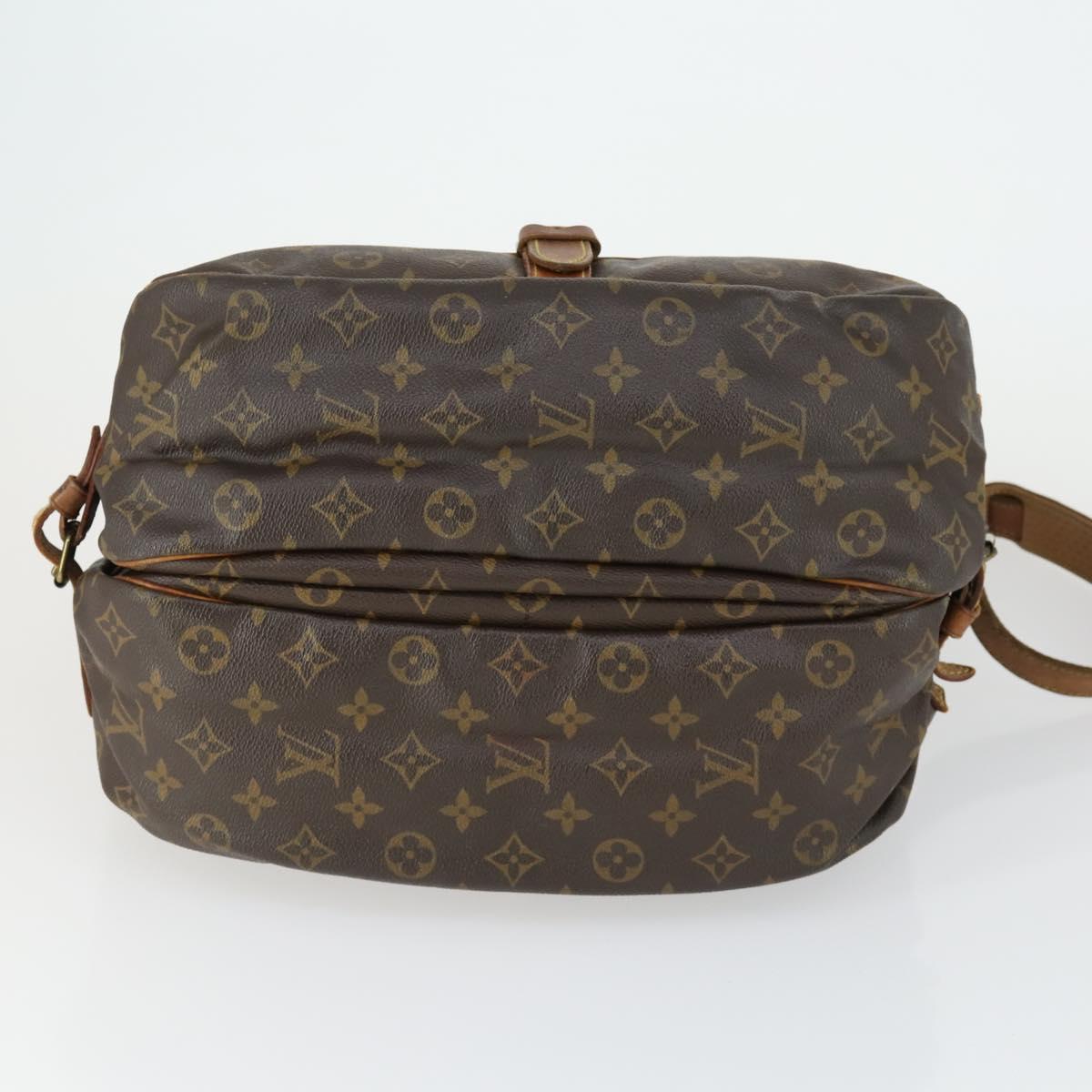 LOUIS VUITTON Monogram Saumur 35 Shoulder Bag M42254 LV Auth 161870