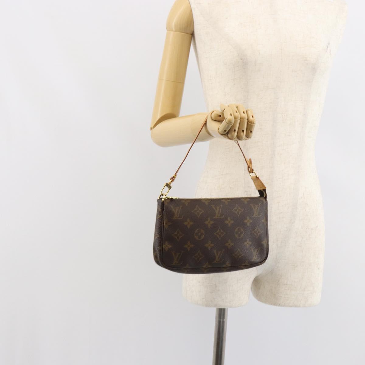 LOUIS VUITTON Monogram Pochette Accessoires Pouch M51980 LV Auth 161878