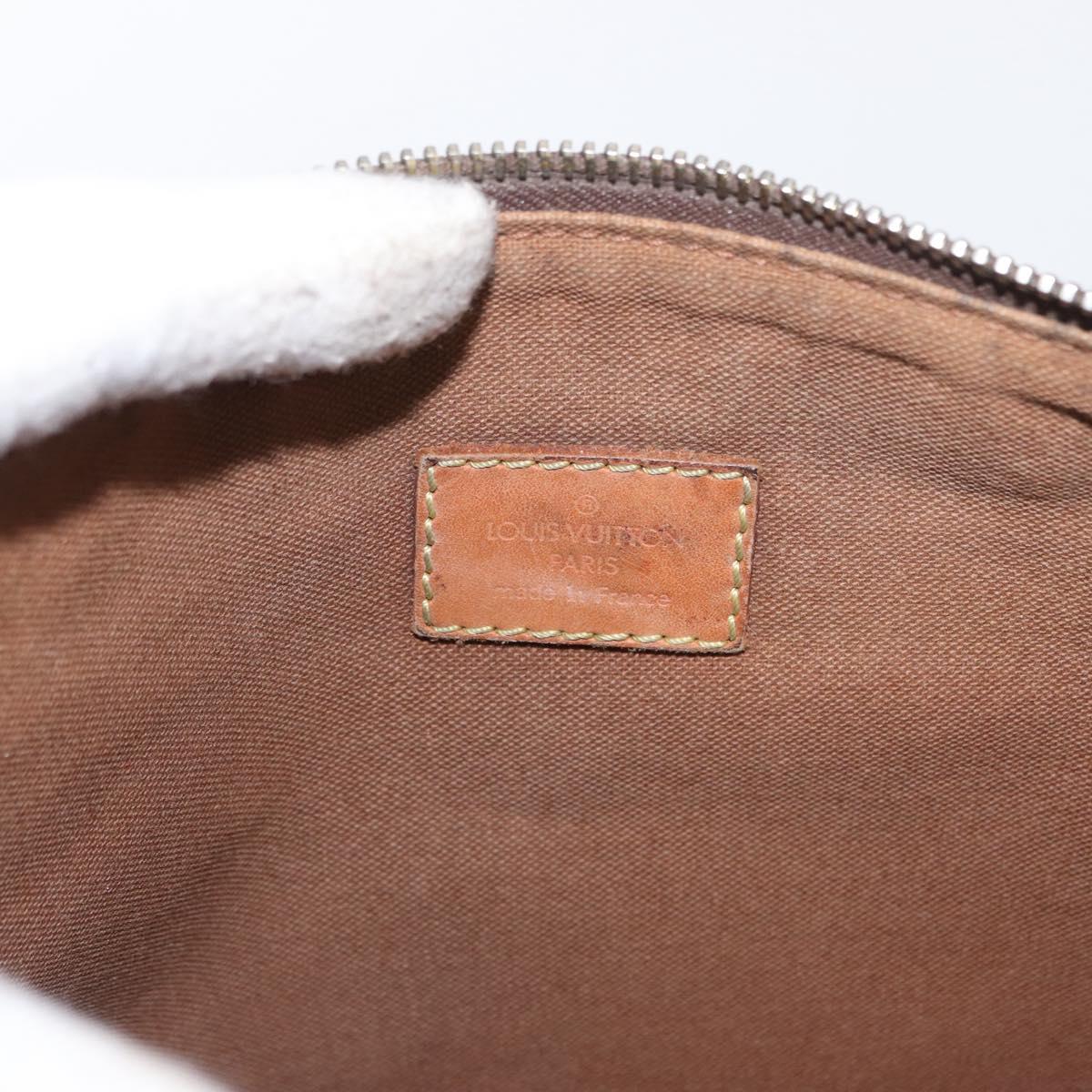 LOUIS VUITTON Monogram Pochette Bosphore Shoulder Bag M40044 LV Auth 161921