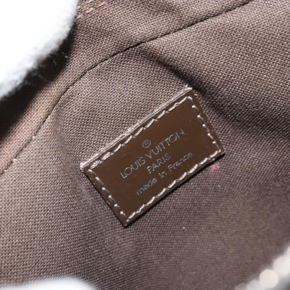 LOUIS VUITTON Taiga Sayan Shoulder Bag Epicea M30908 LV Auth 162017