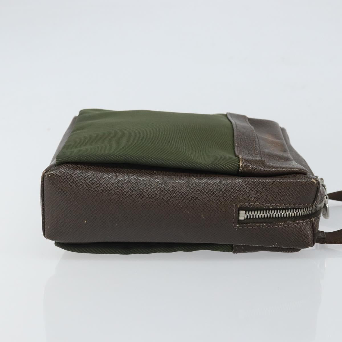 LOUIS VUITTON Taiga Sayan Shoulder Bag Epicea M30908 LV Auth 162017